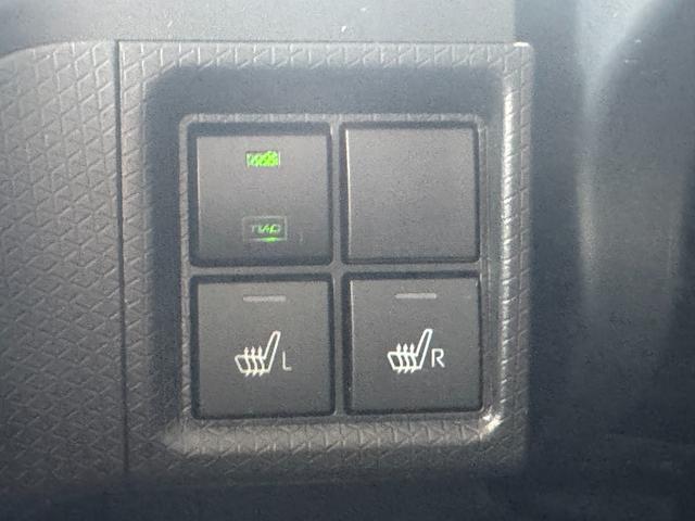 タント ファンクロス　新車保証継承付　純正フルセグナビ　ＥＴＣ　ドラレコ　パノラマモニター（27枚目）