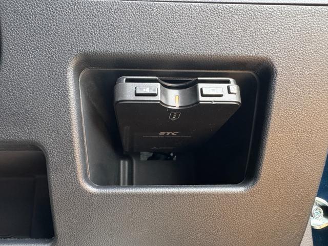 �ԗ��̏ڍׂ��Ԃɕt���܂��Ă̓X�^�b�t�܂ł��C�y�ɂ��₢���킹���������B