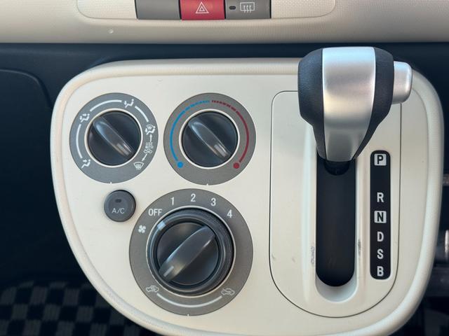 ミラココア ココアＬ　平成２４年式　純正ＣＤチューナー（17枚目）