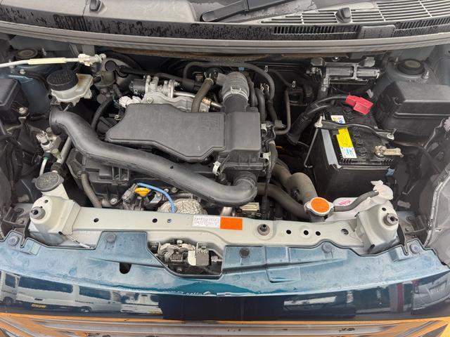 �Y��ȃG���W�����[��