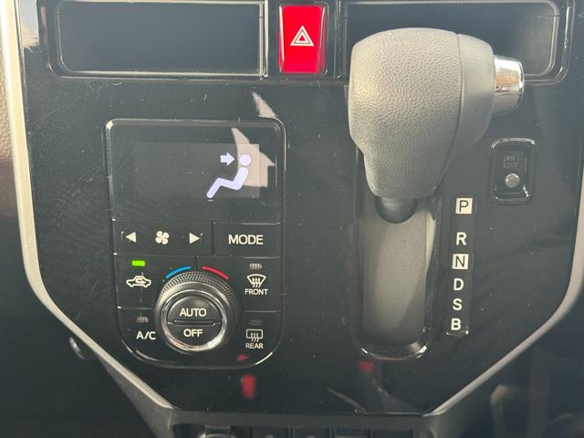 �ԗ��̏ڍׂ��Ԃɕt���܂��Ă̓X�^�b�t�܂ł��C�y�ɂ��₢���킹���������B