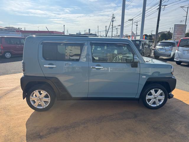 タフト Ｇ　クロムベンチャー　純正フルセグナビ　ドラレコ　バックモニター　置くだけＱｉ充電器　新車保証継承付　衝突低減ブレーキ　Ｂｌｕｅｔｏｏｔｈ　シートヒーター（8枚目）