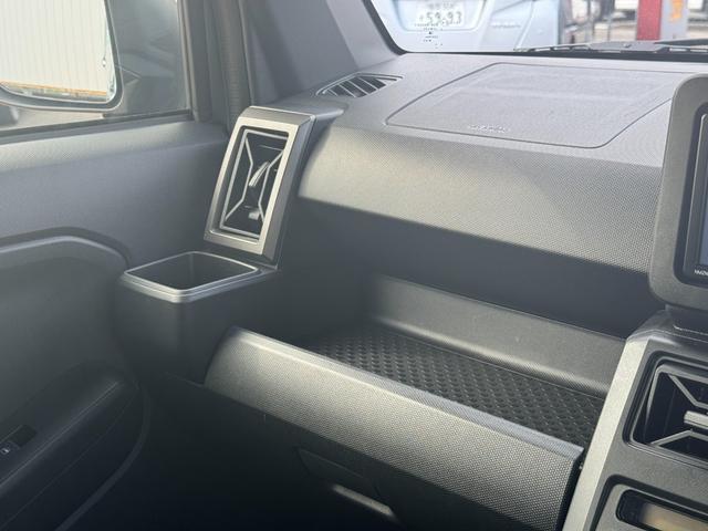 タフト Ｇ　クロムベンチャー　純正フルセグナビ　ドラレコ　バックモニター　置くだけＱｉ充電器　新車保証継承付　衝突低減ブレーキ　Ｂｌｕｅｔｏｏｔｈ　シートヒーター（30枚目）