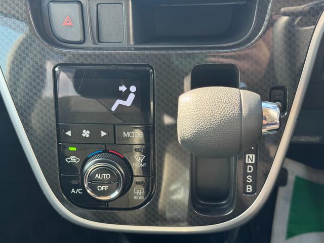 �ԗ��̏ڍׂ��Ԃɕt���܂��Ă̓X�^�b�t�܂ł��C�y�ɂ��₢���킹���������B