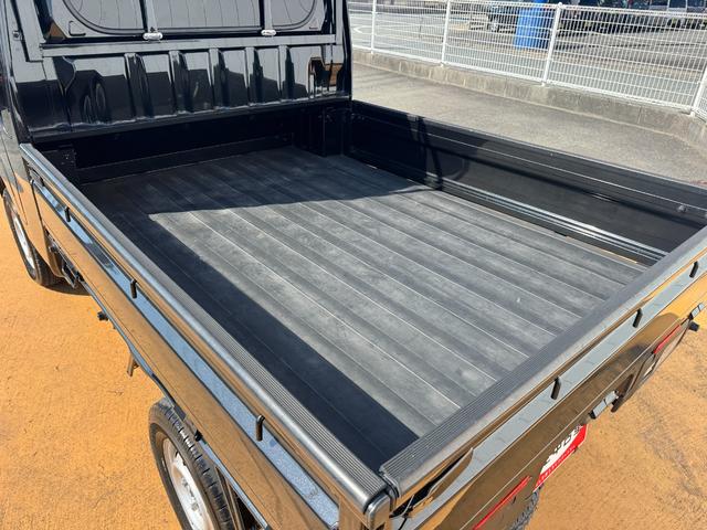 ハイゼットトラック ジャンボエクストラ 社外フルセグナビ 2WD 5MT マニュアル車 プッシュボタンスタート(12枚目)