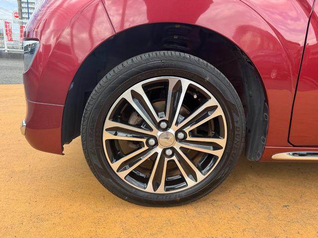 �ԗ��̏ڍׂ��Ԃɕt���܂��Ă̓X�^�b�t�܂ł��C�y�ɂ��₢���킹���������B