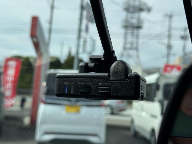 �ԗ��̏ڍׂ��Ԃɕt���܂��Ă̓X�^�b�t�܂ł��C�y�ɂ��₢���킹���������B