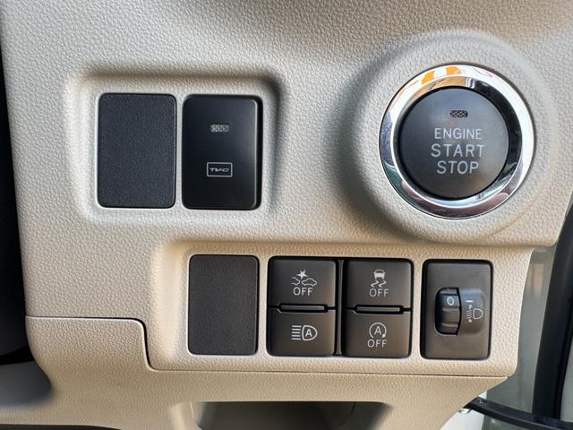 �ԗ��̏ڍׂ��Ԃɕt���܂��Ă̓X�^�b�t�܂ł��C�y�ɂ��₢���킹���������B