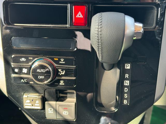 �ԗ��̏ڍׂ��Ԃɕt���܂��Ă̓X�^�b�t�܂ł��C�y�ɂ��₢���킹���������B