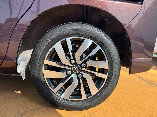 �ԗ��̏ڍׂ��Ԃɕt���܂��Ă̓X�^�b�t�܂ł��C�y�ɂ��₢���킹���������B