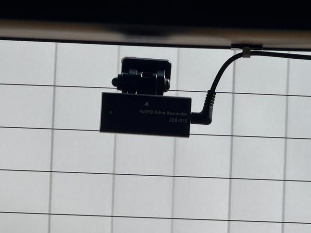 �ԗ��̏ڍׂ��Ԃɕt���܂��Ă̓X�^�b�t�܂ł��C�y�ɂ��₢���킹���������B