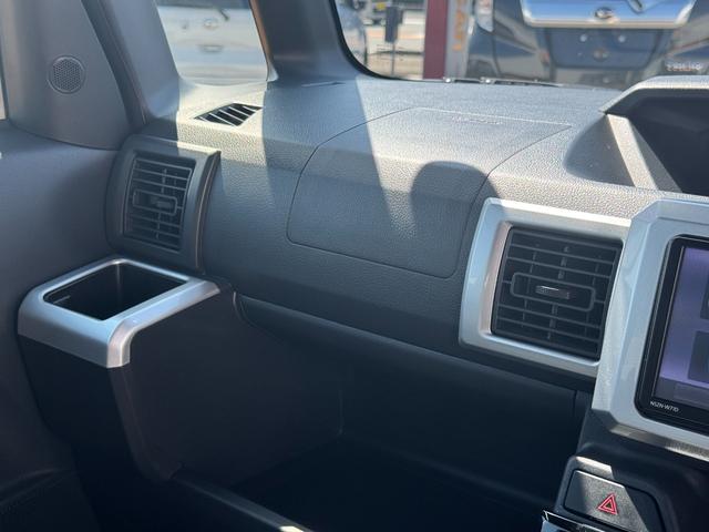 �ԗ��̏ڍׂ��Ԃɕt���܂��Ă̓X�^�b�t�܂ł��C�y�ɂ��₢���킹���������B