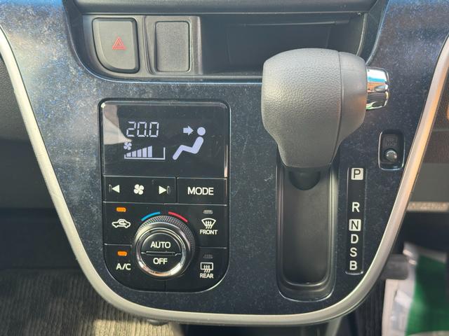 �ԗ��̏ڍׂ��Ԃɕt���܂��Ă̓X�^�b�t�܂ł��C�y�ɂ��₢���킹���������B