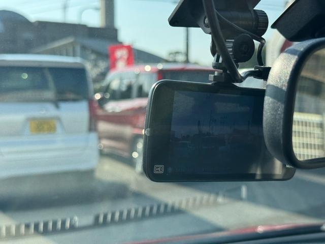 �ԗ��̏ڍׂ��Ԃɕt���܂��Ă̓X�^�b�t�܂ł��C�y�ɂ��₢���킹���������B