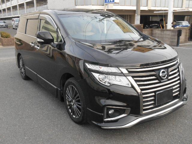 350ハイウェイスターホワイトレザーアーバンクロム 半年5000km保証 メーカーナビTVフリップダウンモニターアラウンドビューモニター両側パワースライドドアLEDライトインテリキー本革シートパワーバックドアコーナーセンサーETCスマートルームミラー(4枚目)
