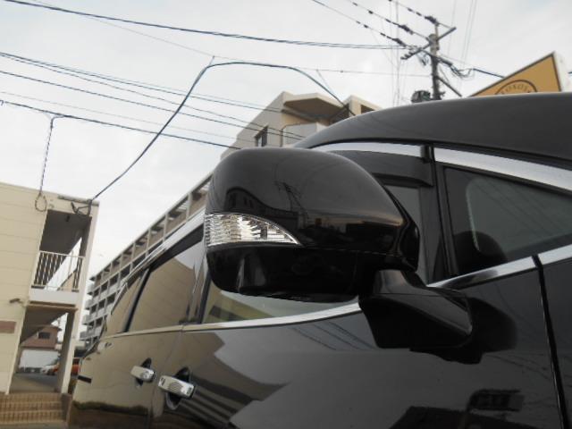 350ハイウェイスターホワイトレザーアーバンクロム 半年5000km保証 メーカーナビTVフリップダウンモニターアラウンドビューモニター両側パワースライドドアLEDライトインテリキー本革シートパワーバックドアコーナーセンサーETCスマートルームミラー(7枚目)
