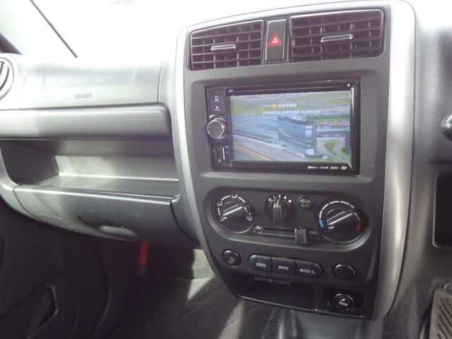 ジムニー ＸＣ　インタークーラーターボ　５速ミッション　４ＷＤ　リフトアップ　純正アルミ　社外マフラー　ナビ　テレビ　サイドシルガード（11枚目）