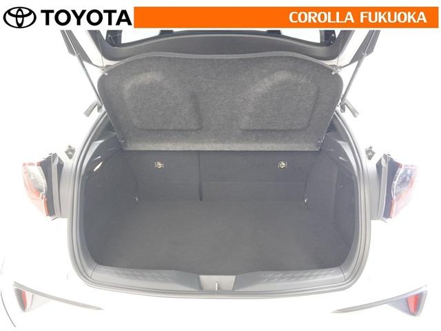 Ｃ－ＨＲ Ｇ　衝突被害軽減システム　メモリーナビ　フルセグ　ＥＴＣ　バックカメラ　ＣＤ　ＤＶＤ再生　キーレス　スマートキー　盗難防止装置（13枚目）