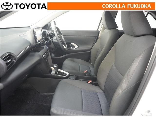 ヤリスクロス ハイブリッドＧ　衝突被害軽減システム　メモリーナビ　フルセグ　ＥＴＣ　バックカメラ　ドラレコ　ＣＤ　ＤＶＤ再生　キーレス　スマートキー　盗難防止装置（12枚目）