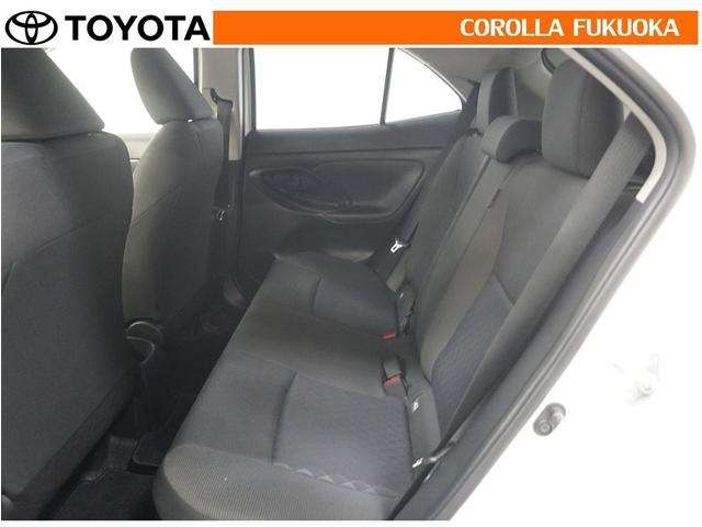 ヤリスクロス ハイブリッドＧ　衝突被害軽減システム　メモリーナビ　フルセグ　ＥＴＣ　バックカメラ　ドラレコ　ＣＤ　ＤＶＤ再生　キーレス　スマートキー　盗難防止装置（13枚目）