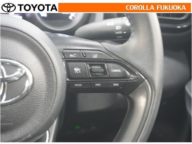 ヤリスクロス ハイブリッドＧ　衝突被害軽減システム　メモリーナビ　フルセグ　ＥＴＣ　バックカメラ　ドラレコ　ＣＤ　ＤＶＤ再生　キーレス　スマートキー　盗難防止装置（20枚目）