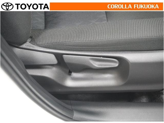 ヤリスクロス ハイブリッドＧ　衝突被害軽減システム　メモリーナビ　フルセグ　ＥＴＣ　バックカメラ　ドラレコ　ＣＤ　ＤＶＤ再生　キーレス　スマートキー　盗難防止装置（30枚目）