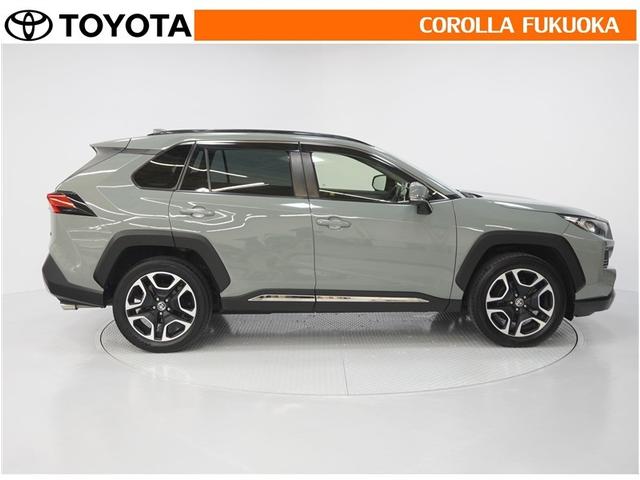 ＲＡＶ４ アドベンチャー　衝突被害軽減システム　４ＷＤ　フルセグ　ＥＴＣ　バックカメラ　キーレス　スマートキー　盗難防止装置（9枚目）