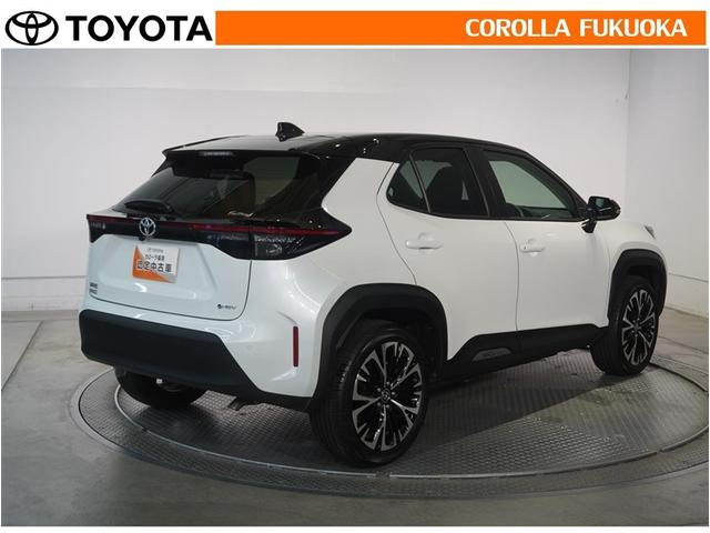 ヤリスクロス ハイブリッドZ 衝突被害軽減システム フルセグ ETC バックカメラ キーレス スマートキー 盗難防止装置(8枚目)