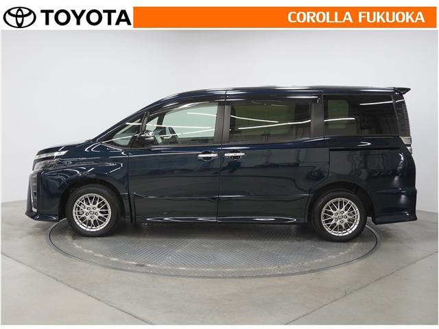 ヴォクシー ハイブリッドZS 煌III 衝突被害軽減システム 両側電動スライド メモリーナビ フルセグ ETC バックカメラ 後席モニター CD DVD再生 キーレス スマートキー 盗難防止装置(6枚目)