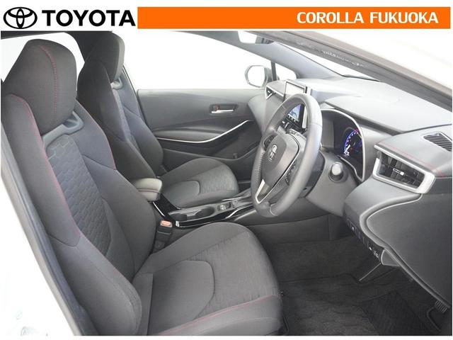 カローラスポーツ ハイブリッドＧ　Ｚ　衝突被害軽減システム　メモリーナビ　フルセグ　ＥＴＣ　バックカメラ　ドラレコ　ＣＤ　ＤＶＤ再生　キーレス　スマートキー　盗難防止装置（10枚目）