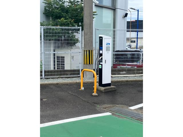 �v���O�C���̏[�d�X�|�b�g���������Ă���܂��I�o�g�d�u�̂��Ԃł����S�ł��I