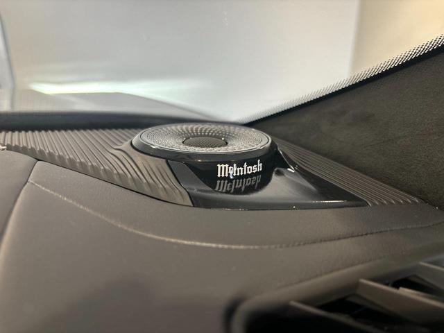 ジープ・グランドチェロキー４ｘｅ サミットリザーブ　４ｘｅ　登録済み未使用車　ＭｃｌｎｔｏｓｈプレミアムサウンドスピーカーＡｐｐｌｅ　Ｃａｒ　Ｐｌａｙ　デュエルペインパノラミックサンルーフ（30枚目）