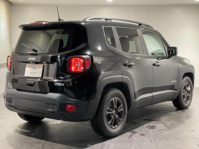 ジープ・レネゲード ロンジチュード　ワンオーナー　禁煙車　ＡｐｐｌｅＣａｒＰｌａｙ　バックカメラ　ＥＴＣ　電動パーキングブレーキ（7枚目）