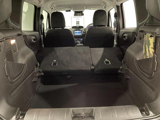 ジープ・レネゲード ロンジチュード　ワンオーナー　禁煙車　ＡｐｐｌｅＣａｒＰｌａｙ　バックカメラ　ＥＴＣ　電動パーキングブレーキ（56枚目）