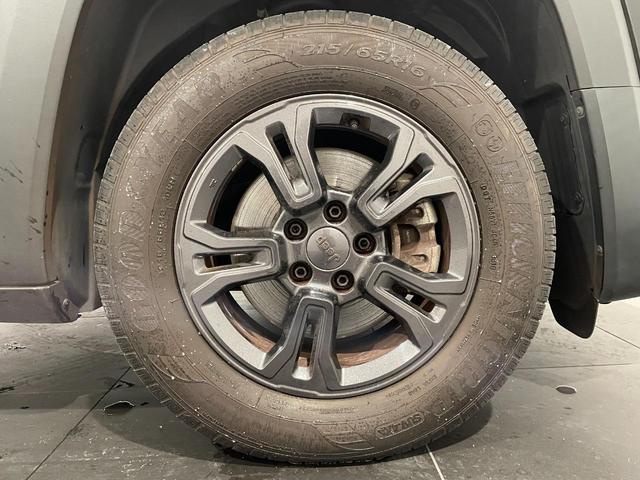 ジープ・レネゲード ロンジチュード　ワンオーナー　禁煙車　ＡｐｐｌｅＣａｒＰｌａｙ　バックカメラ　ＥＴＣ　電動パーキングブレーキ（59枚目）