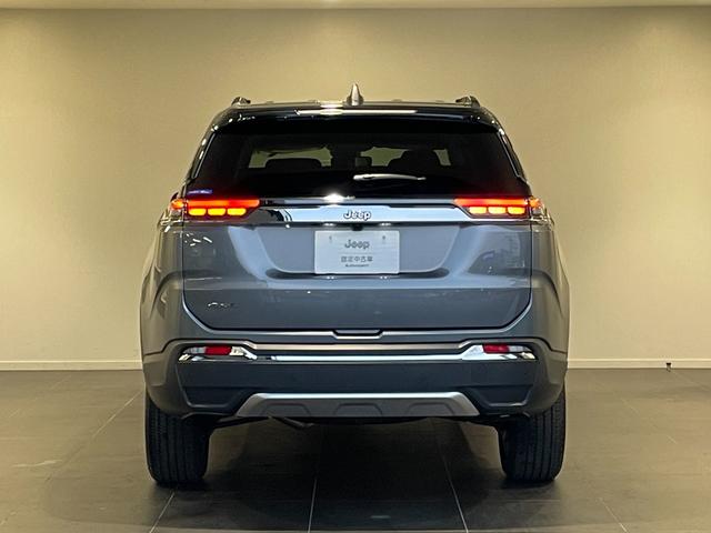 ジープ・コマンダー リミテッド 登録済未使用車 ハンズフリー電動バックドア ワイヤレスAppleCarPlay 10.1型ナビ 360度モニター アダプティブクルーズコントロール ブレーキホールド LEDヘッドライト(9枚目)