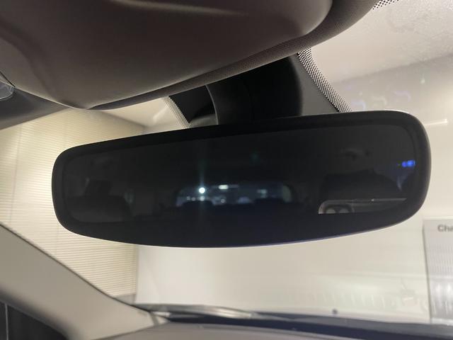 ジープ・コマンダー リミテッド 登録済未使用車 ハンズフリー電動バックドア ワイヤレスAppleCarPlay 10.1型ナビ 360度モニター アダプティブクルーズコントロール ブレーキホールド LEDヘッドライト(25枚目)