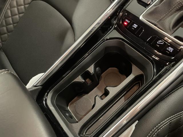 ジープ・コマンダー リミテッド 登録済未使用車 ハンズフリー電動バックドア ワイヤレスAppleCarPlay 10.1型ナビ 360度モニター アダプティブクルーズコントロール ブレーキホールド LEDヘッドライト(43枚目)