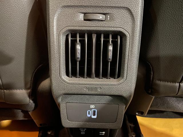 ジープ・コマンダー リミテッド 登録済未使用車 ハンズフリー電動バックドア ワイヤレスAppleCarPlay 10.1型ナビ 360度モニター アダプティブクルーズコントロール ブレーキホールド LEDヘッドライト(56枚目)