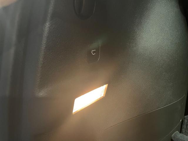 ジープ・コマンダー リミテッド 登録済未使用車 ハンズフリー電動バックドア ワイヤレスAppleCarPlay 10.1型ナビ 360度モニター アダプティブクルーズコントロール ブレーキホールド LEDヘッドライト(67枚目)