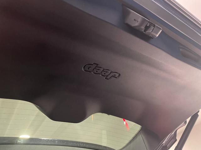 ジープ・コマンダー リミテッド 登録済未使用車 ハンズフリー電動バックドア ワイヤレスAppleCarPlay 10.1型ナビ 360度モニター アダプティブクルーズコントロール ブレーキホールド LEDヘッドライト(76枚目)