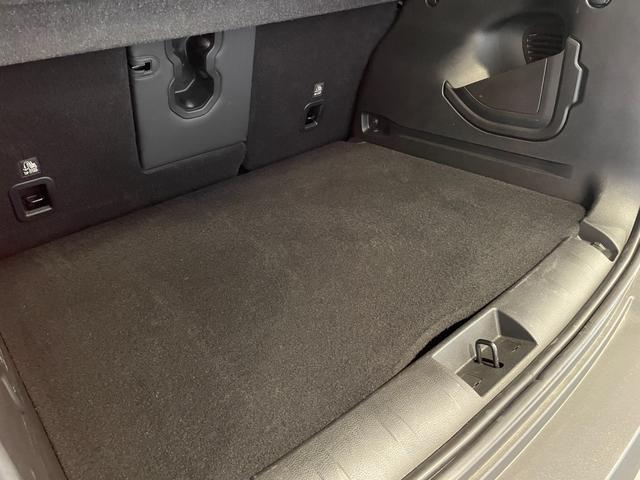 ジープ・レネゲード リミテッド　禁煙車　ＬＥＤヘッドライト　純正ドライブレコーダー前後　電動本革シート　ＡｐｐｌｅＣａｒＰｌａｙ　８．４型ナビ　バックカメラ　ＥＴＣ２．０　アダプティブクルーズコントロール　電動パーキングブレーキ（47枚目）