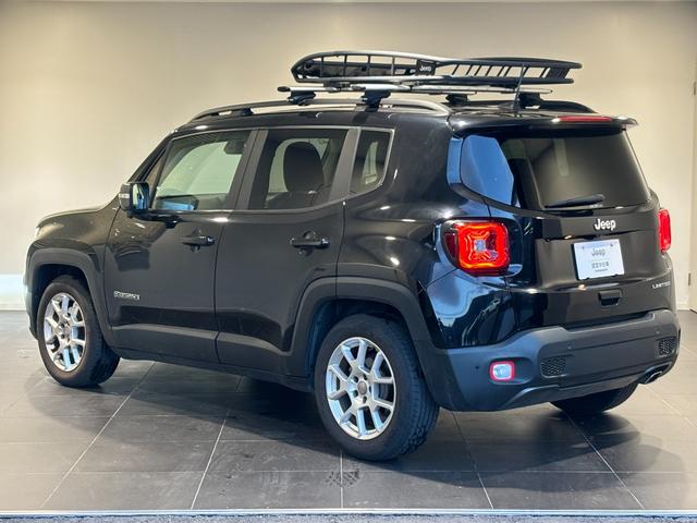 ジープ・レネゲード リミテッド　電動本革シート　アダプティブクルーズコントロール　シートヒーター（5枚目）