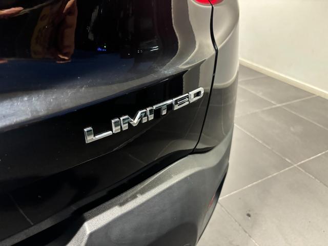 ジープ・レネゲード リミテッド　電動本革シート　アダプティブクルーズコントロール　シートヒーター（43枚目）