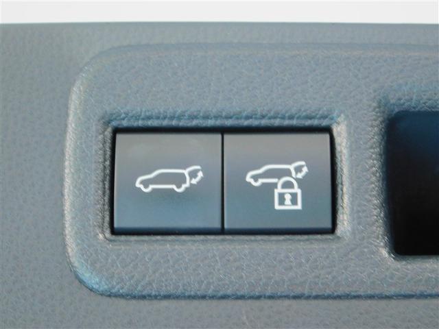 ハリアーハイブリッド Ｚ　レザーパッケージ　地デジ　横滑防止　盗難防止システム　Ｂモニター　革　ＬＥＤライト　パワーウィンドウ　クルコン　スマートキ－　助手席エアバック　パワーシート　エアバッグ　オートエアコン　ナビＴＶ　ドライブレコーダ（12枚目）