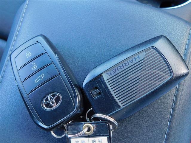 ハリアーハイブリッド Ｚ　レザーパッケージ　地デジ　横滑防止　盗難防止システム　Ｂモニター　革　ＬＥＤライト　パワーウィンドウ　クルコン　スマートキ－　助手席エアバック　パワーシート　エアバッグ　オートエアコン　ナビＴＶ　ドライブレコーダ（24枚目）