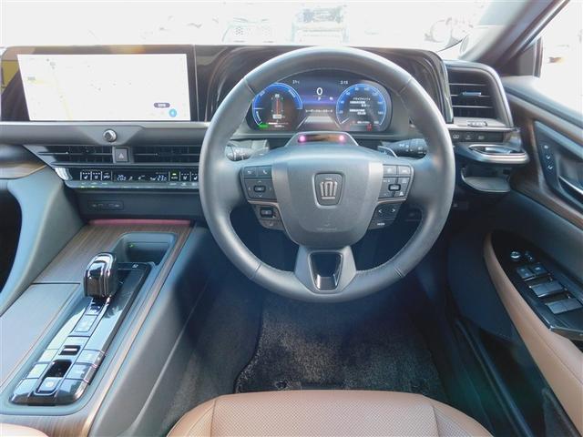 クラウン Z ムーンルーフ レザーシート LEDヘッドライト TV 1オナ 地デジTV ABS AC100V パワーシート アイドリングストップ バックモニター スマートキー ETC アルミホイール エアコン(4枚目)