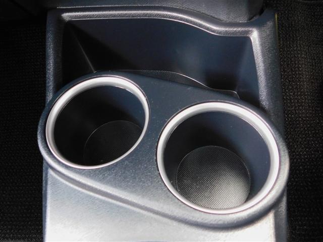 アクア クロスオーバー　メディアプレイヤー接続　Ｂカメラ　イモビライザー　ナビＴＶ　エアコン　ＬＥＤ　ＥＳＣ　アルミホイール　キーフリー　ワンセグ　ＥＴＣ　パワーステアリング　パワーウィンドウ　メモリーナビ　ＡＢＳ（23枚目）