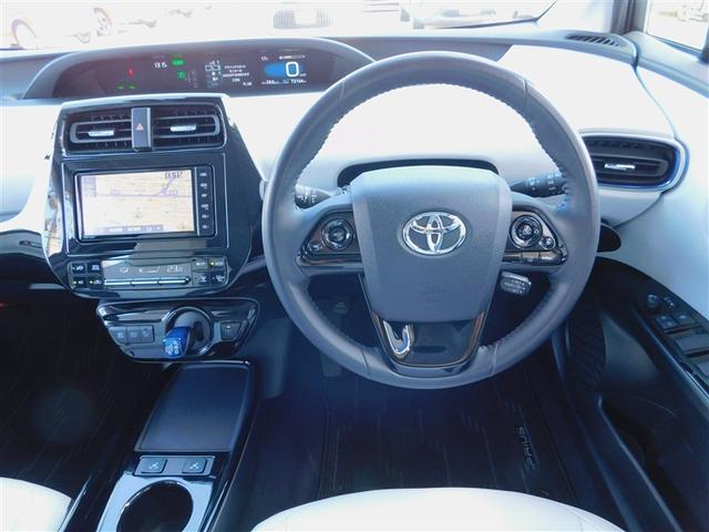 プリウス Aツーリングセレクション ドラレコ付き スマキー イモビライザー バックモニター 1オーナ クルコン 記録簿有 LEDヘッドライト DVD視聴可 ETC ナビTV メモリーナビゲーション 横滑り防止機能 キーフリ アルミ(4枚目)