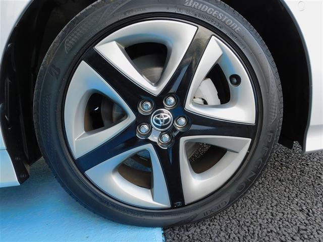 プリウス Aツーリングセレクション ドラレコ付き スマキー イモビライザー バックモニター 1オーナ クルコン 記録簿有 LEDヘッドライト DVD視聴可 ETC ナビTV メモリーナビゲーション 横滑り防止機能 キーフリ アルミ(29枚目)